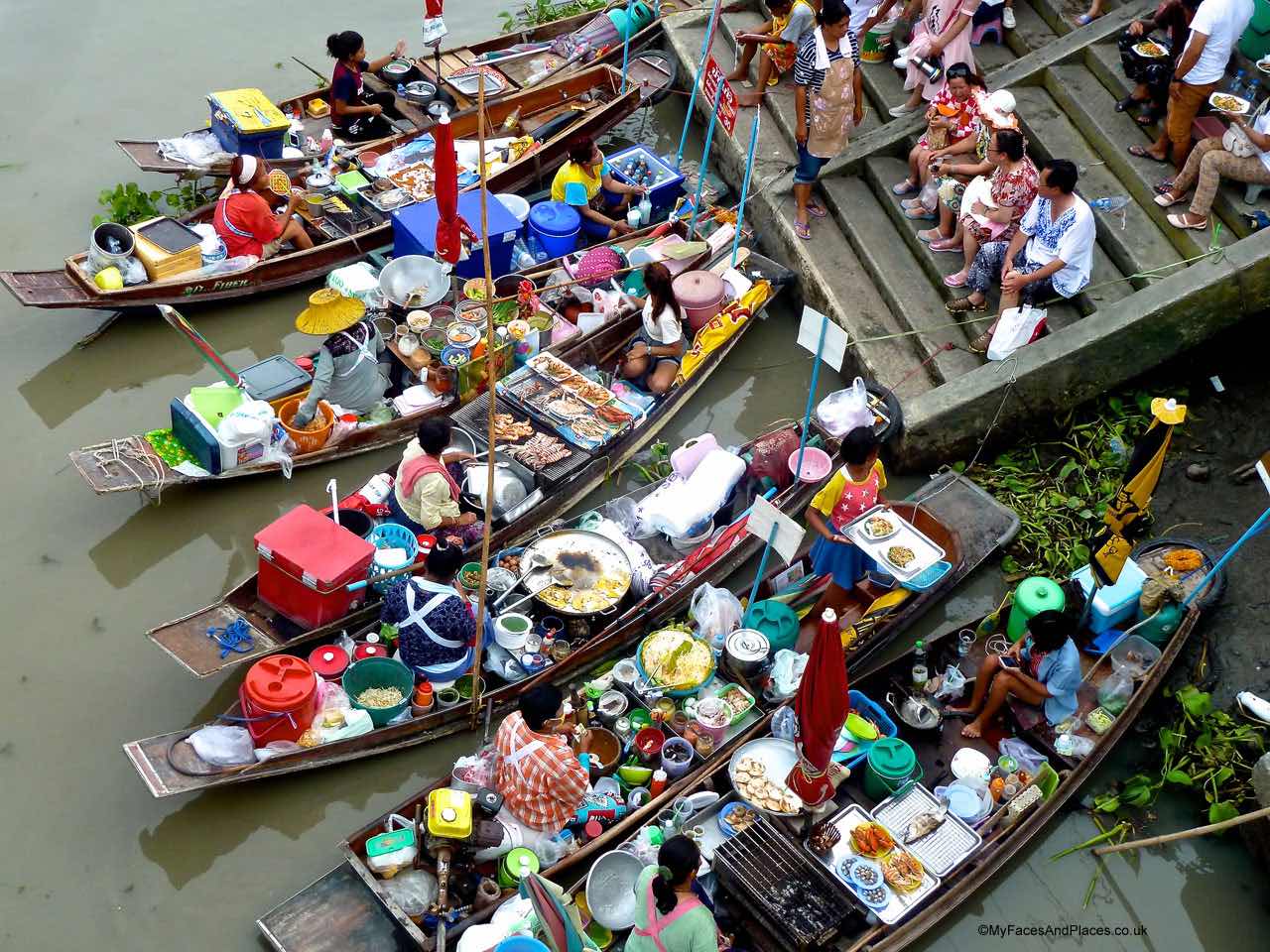 Bangkok - Amphawa Floating Market