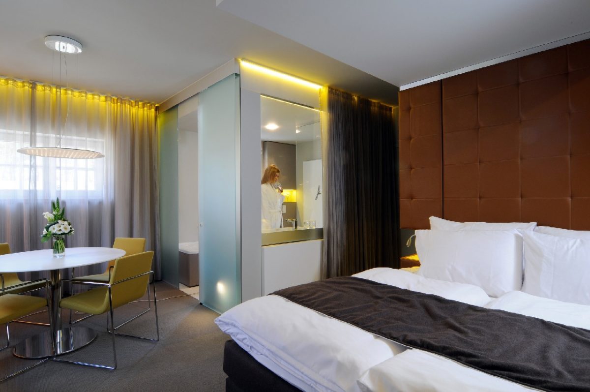 Bedroom during Bois