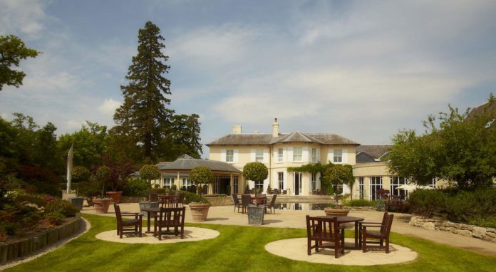 Hotel Exterior at The Vineyard Hotel Hotel Exterior at The Vineyard Hotel