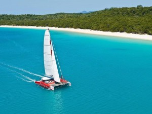 Exciting catamaran tour around Hamilton Island