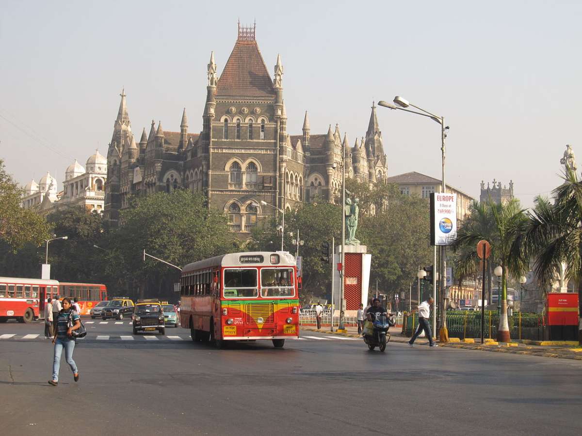 Fort Road, Mumbai