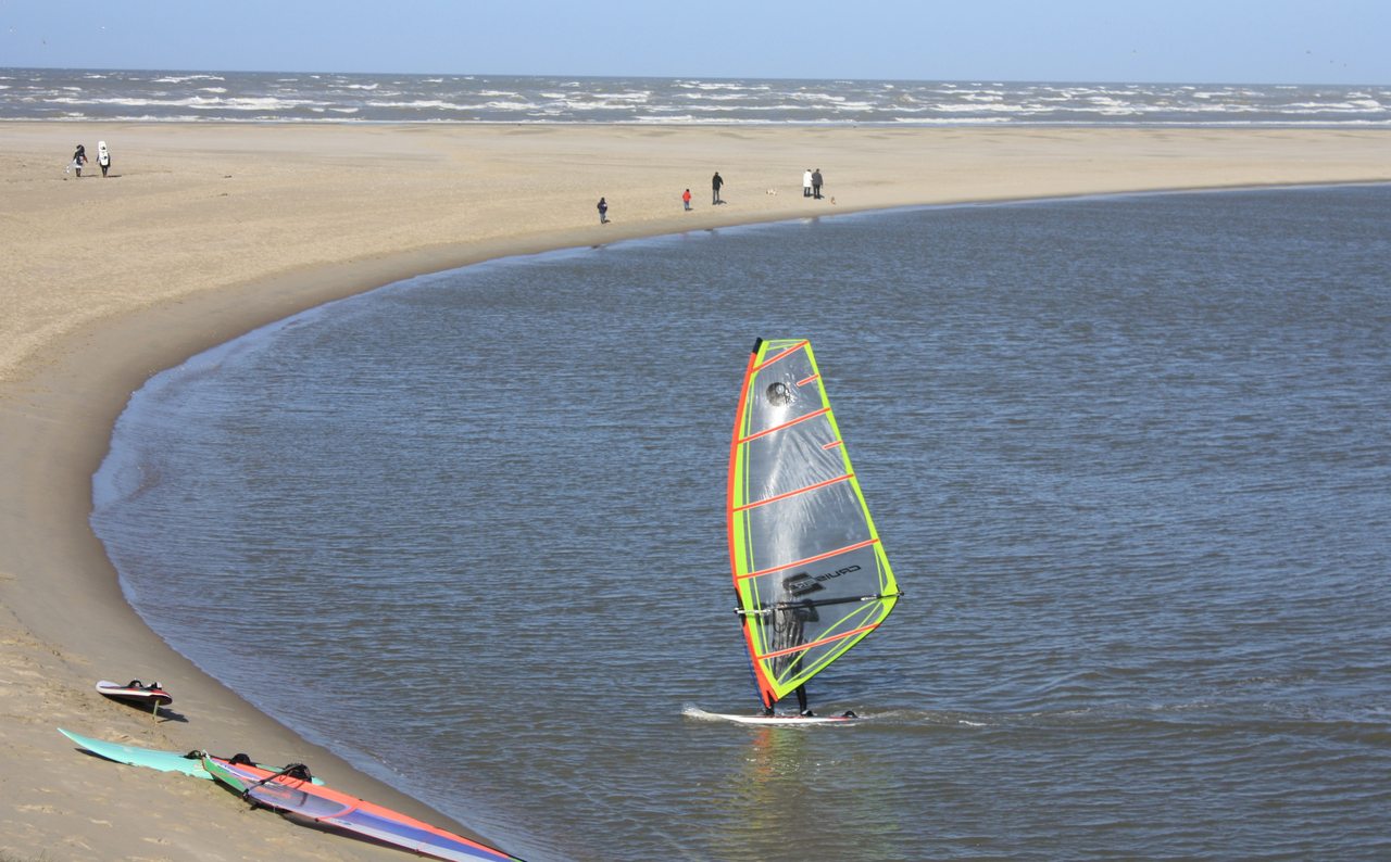 Windsurfing on the Canche at Le Touquet