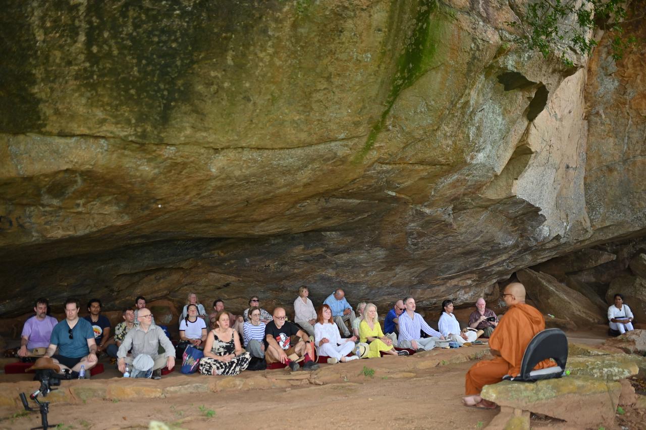 Meditation session at Ridi Vihayara