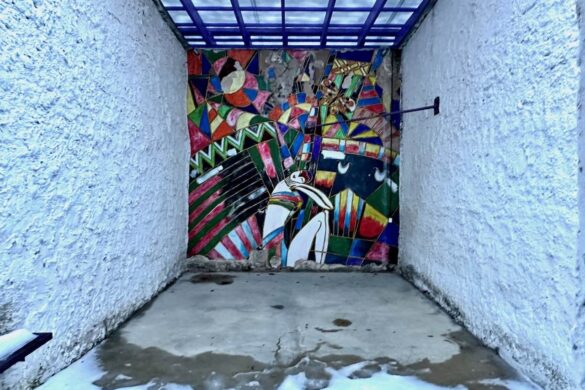 نقاشی در یک سلول ورزشی در زندان لوکیشکس، ویلنیوس در لیتوانی
