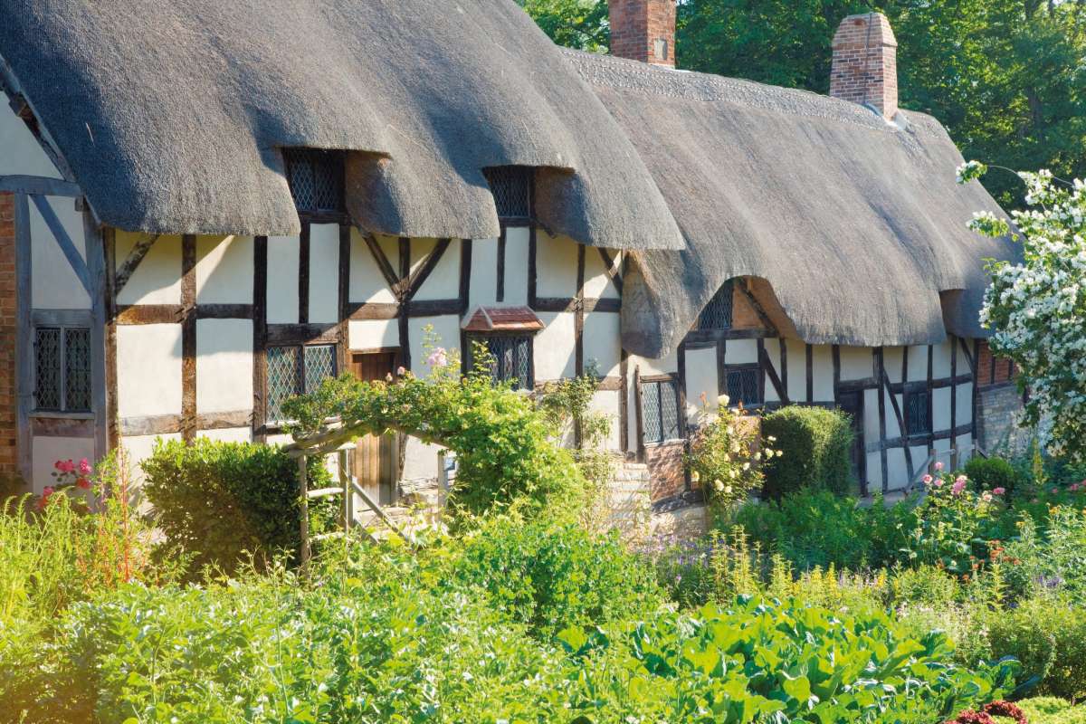 Anne Hathaway's Cottage and Gardens, Stratford-upon-Avon, UK. Ju