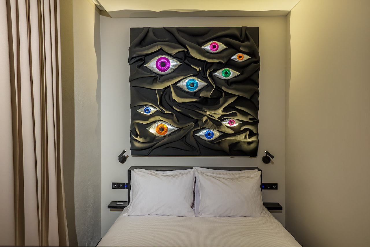 Artagonist Art Hotel - bedroom 3