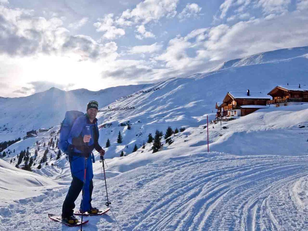 Belalp Snow Shoe Guide