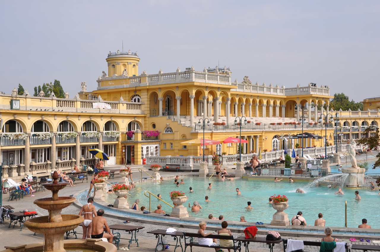 Budapest SzÇchenyi Baths