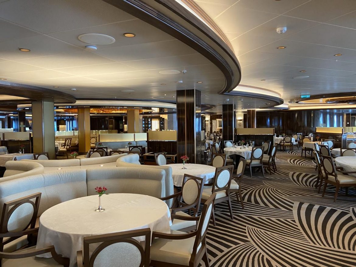 princess cruises capri dining room