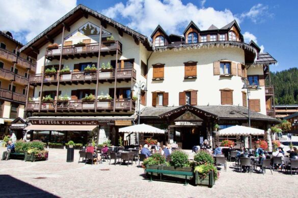 Centre-of-Madonna-di-Campiglio-©-Valery-Collins