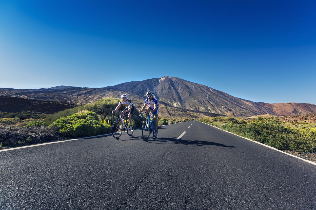 Đạp xe trên núi Tenerife là hoạt động phổ biến trên đảo