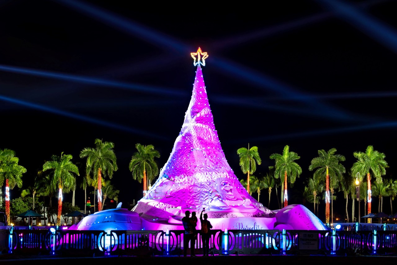 Christmas tree in Palm Beach