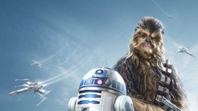 Disneyland Paris - Chewbacca and R2D2 Disneyland Paris - Chewbacca and R2D2