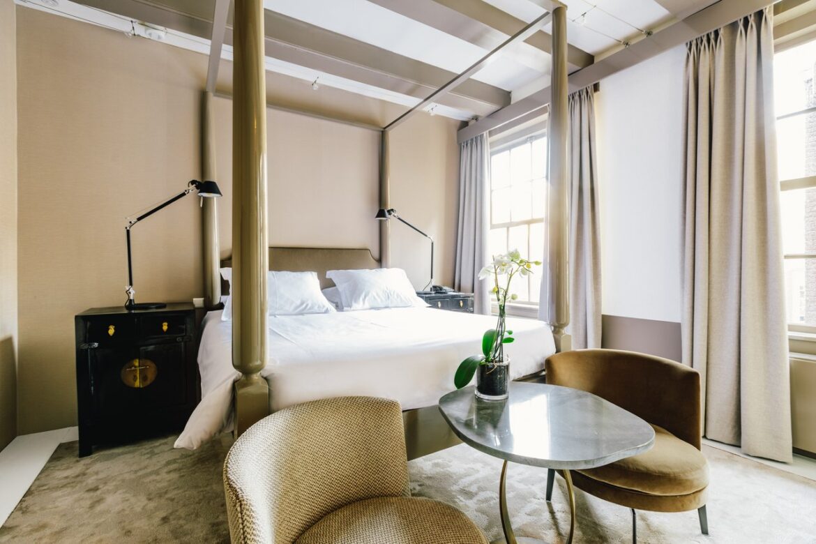 Dylan Amber bedroom
