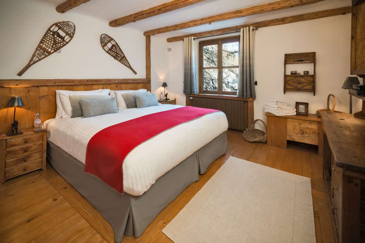 Eagle's Nest, Val d'Isere, France - bedroom
