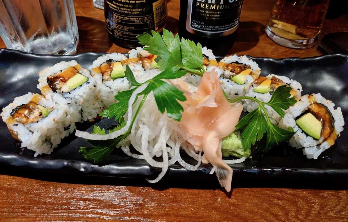 Eatokyo eel avocado sushi roll