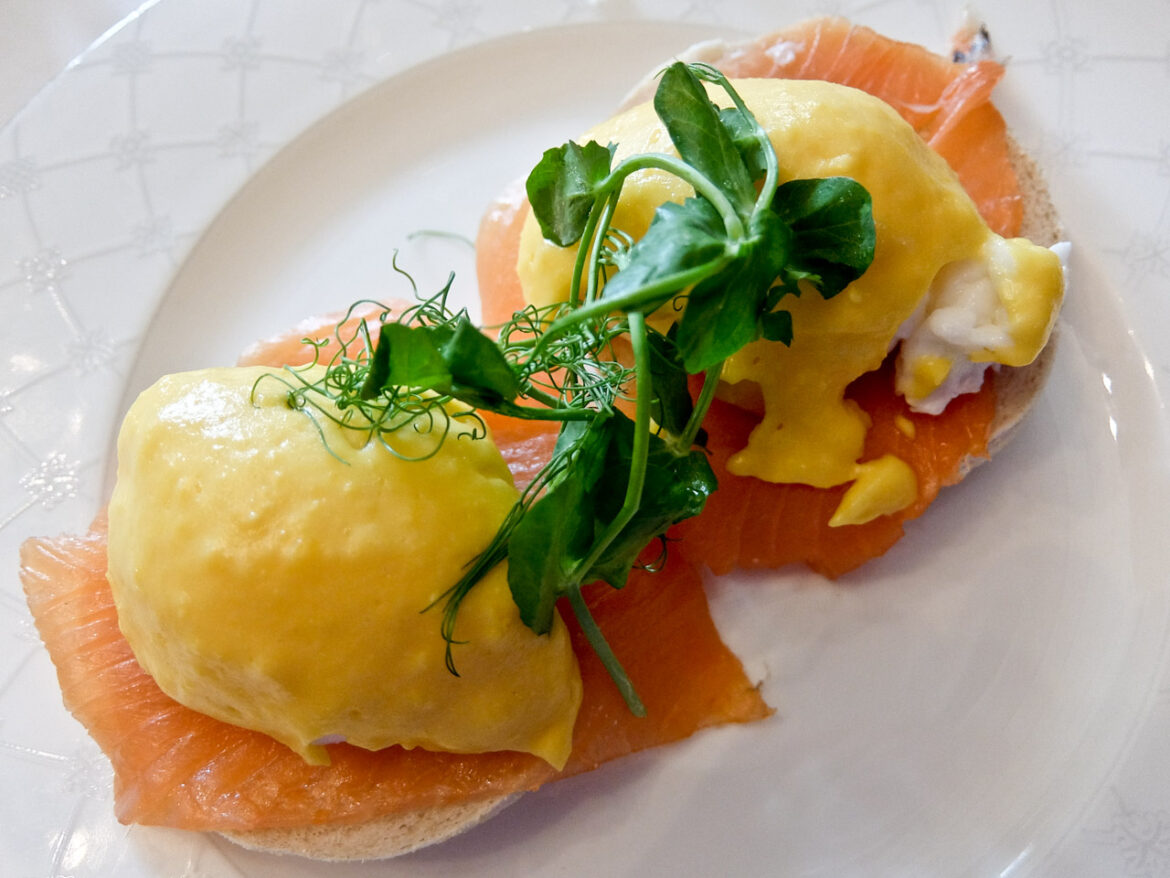 Eggs Royale