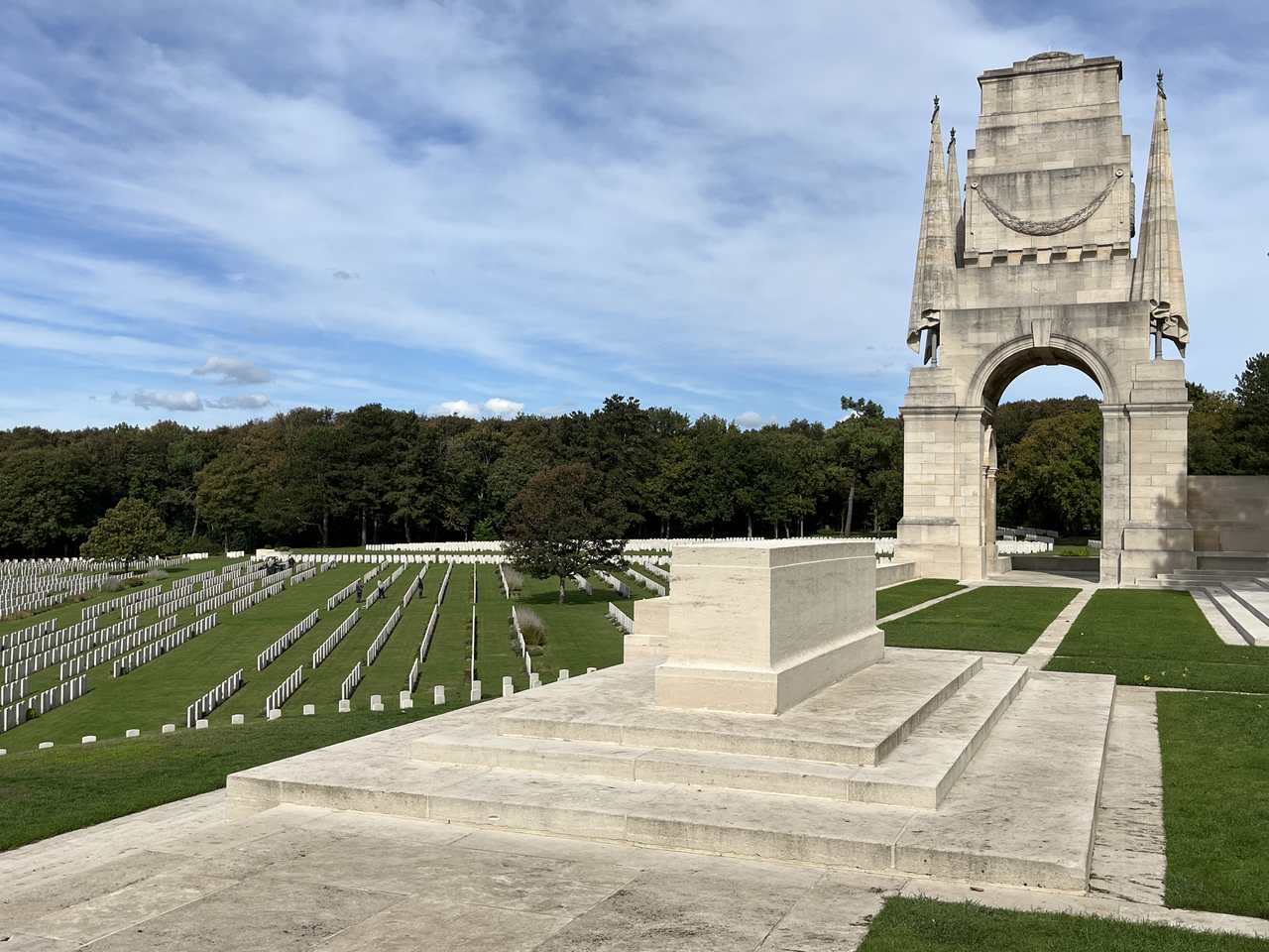 Etaples Military Cemetery