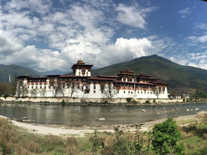 Experience the Spirit of Bhutan Experience the Spirit of Bhutan