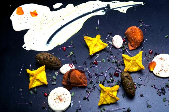 Farzi Mezze Platter