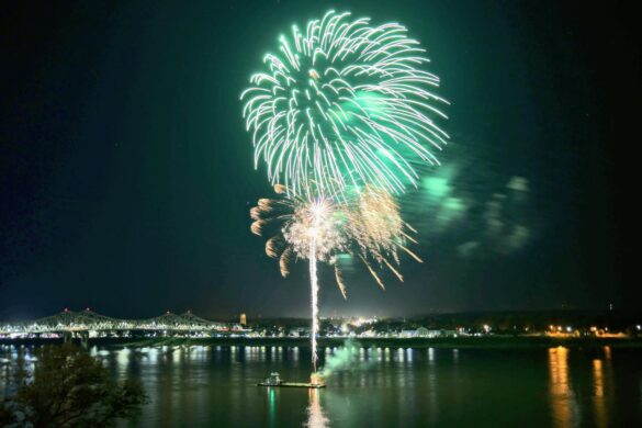 Fireworks at the balloon festival Natchez
