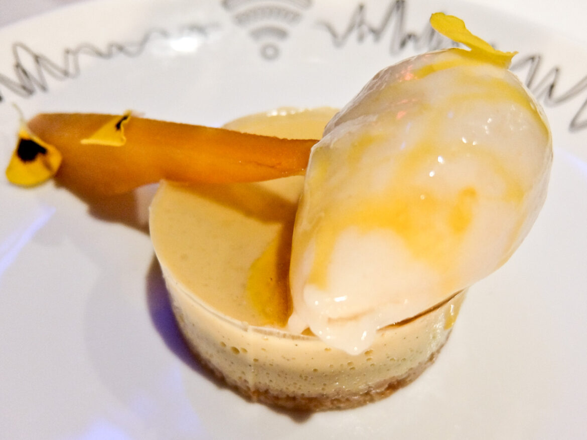 Gorgonzola cheesecake