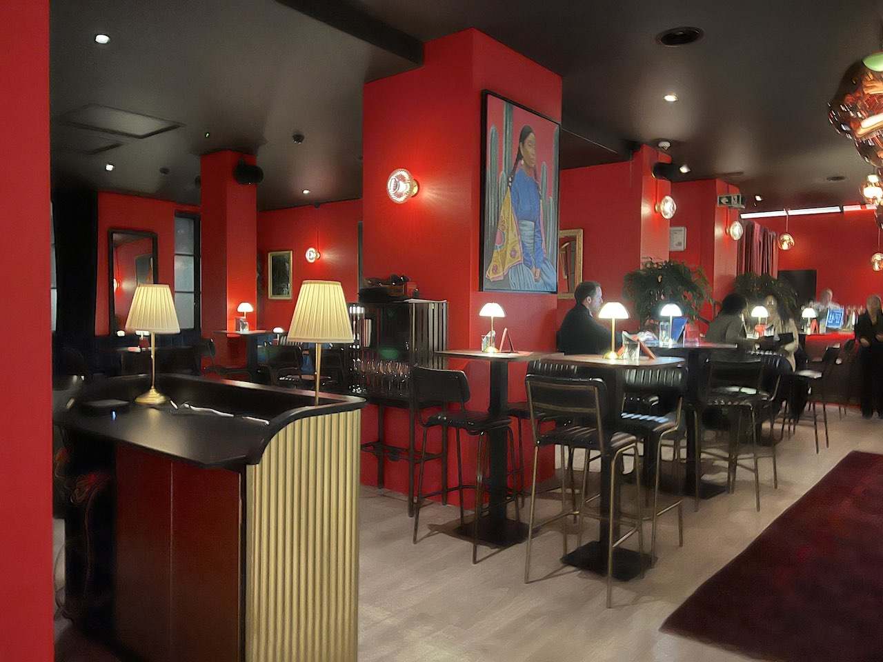 Hotel Marmont bar-restaurant