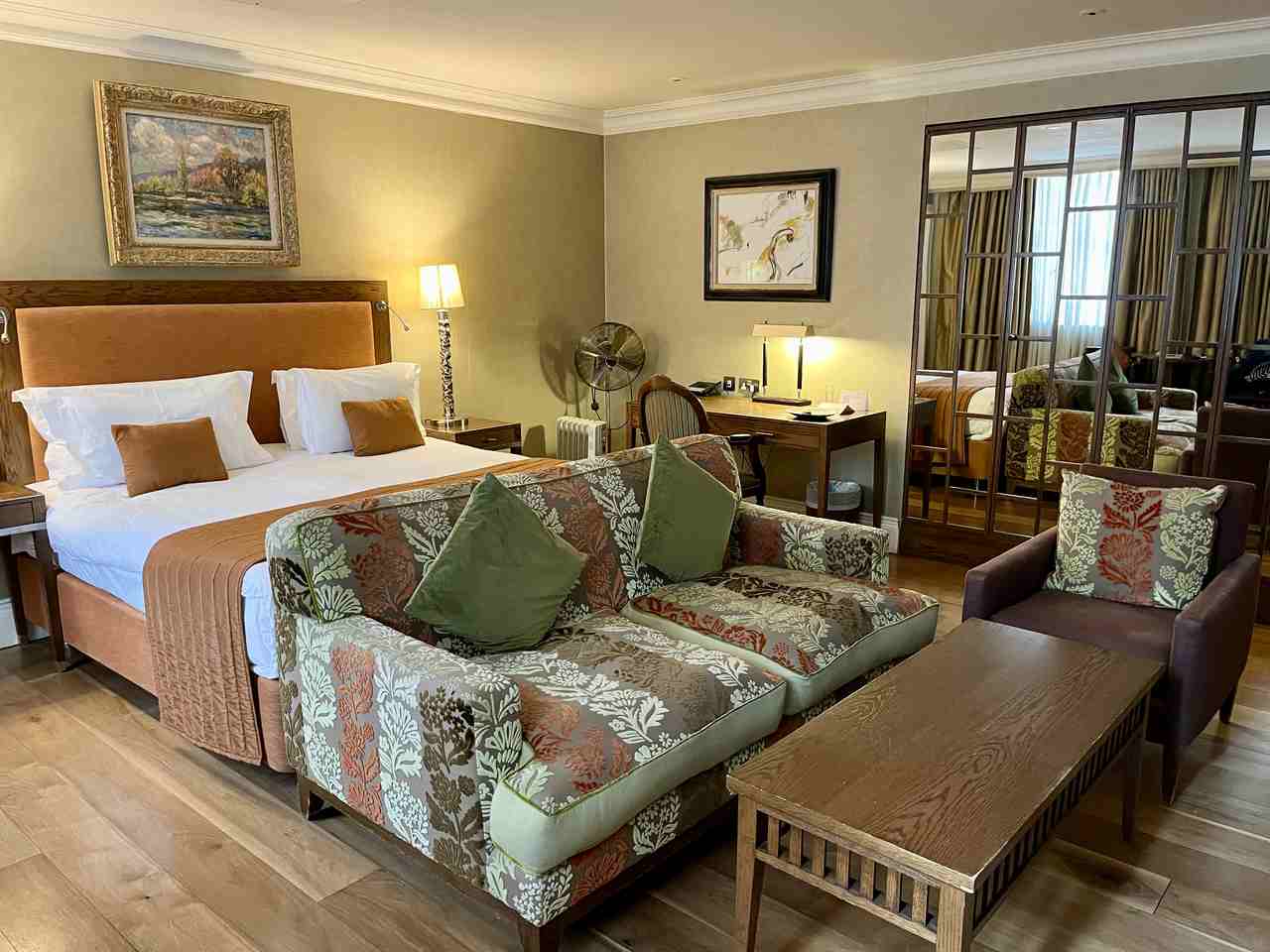Classic suite at The Roseate