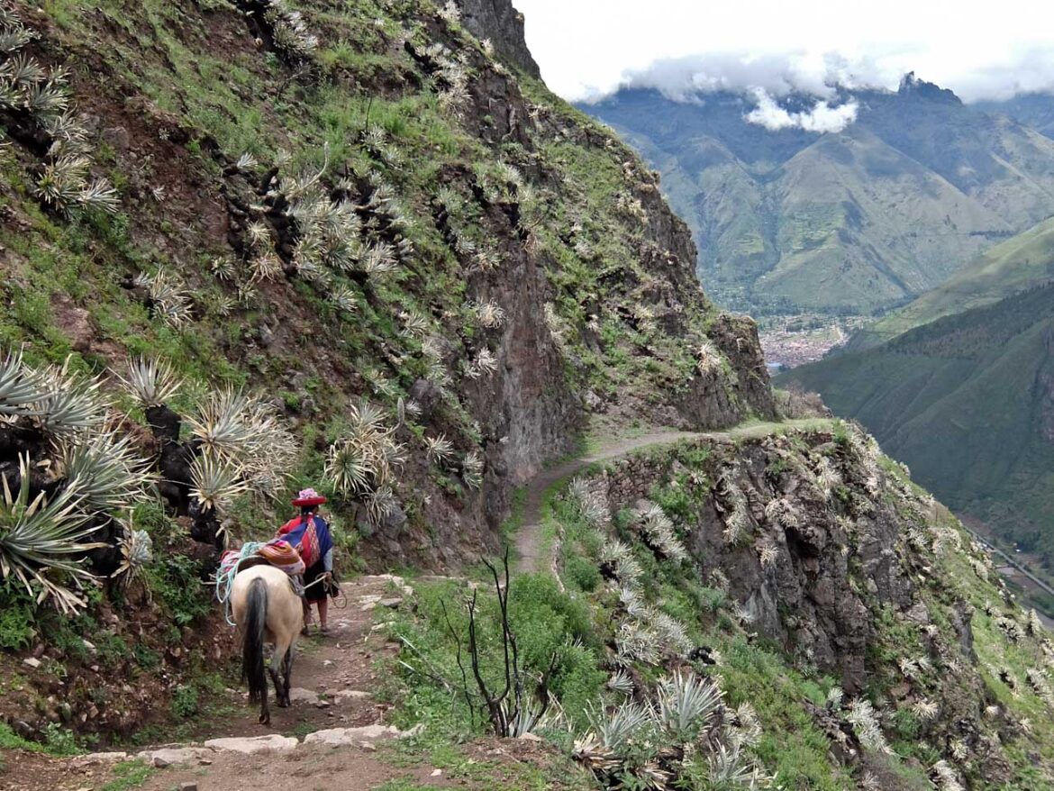 Inca Ledge for hiking