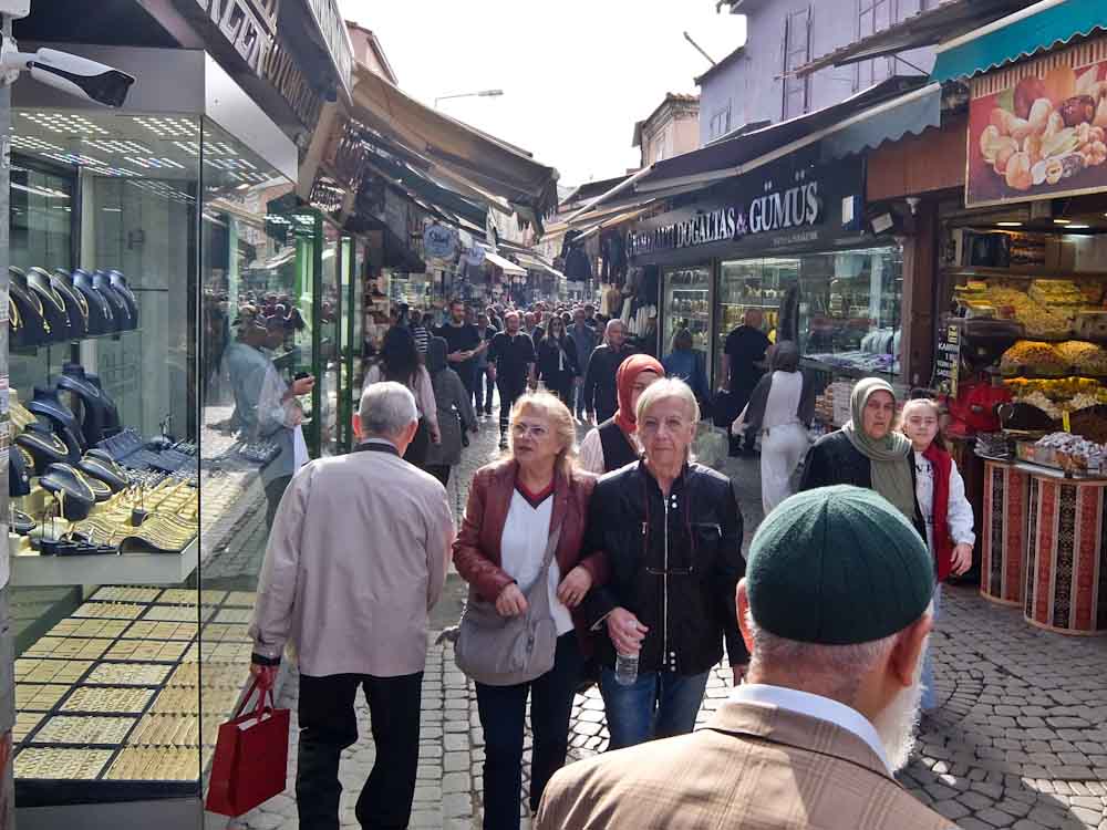 Kemeraltı Bazaar 1