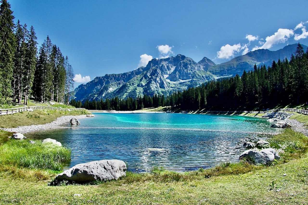 Lago Montagnoli in Madonna di Campiglio, Italy