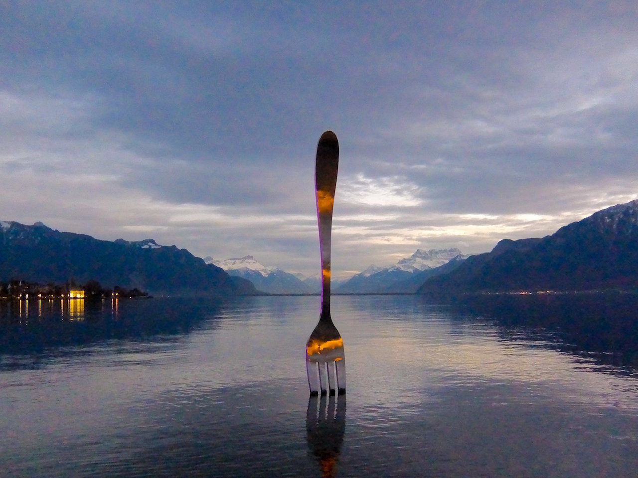 Lake Geneva outside Alimentarium