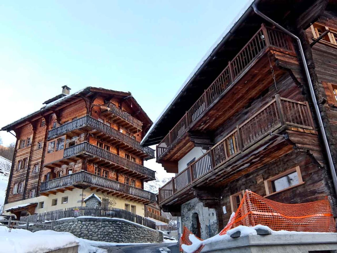 Les Haudères Street