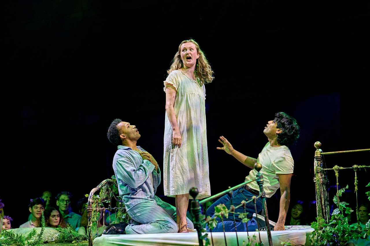 Lily Simpkiss, Divesh Subaskaran, Paul Adeyefa, A Midsummer Night's Dream at the Bridge Theatre c. Manuel Harlan