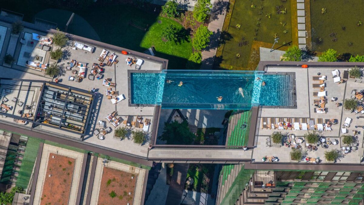 Would You Swim In A Floating Pool Suspended Between Two Skyscrapers Would You Swim In A Floating Pool Suspended Between Two Skyscrapers
