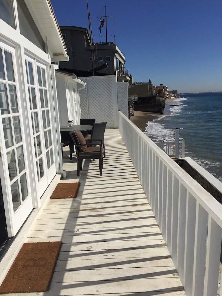 Malibu beach-front suite - terrace