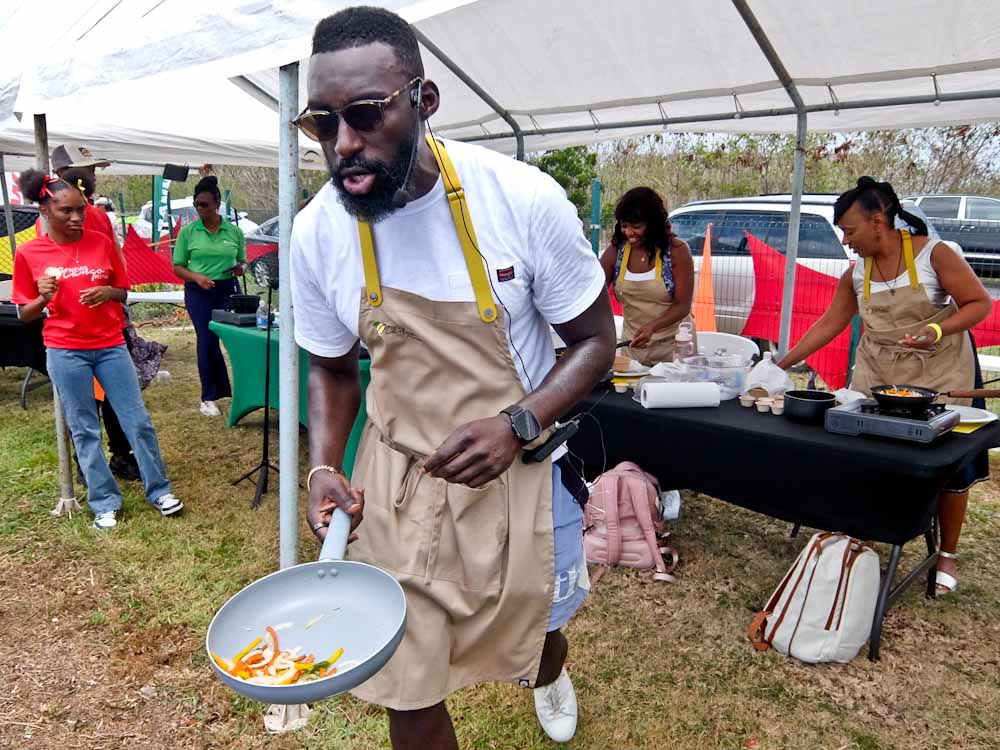 Mangomania cooking Chef Eric