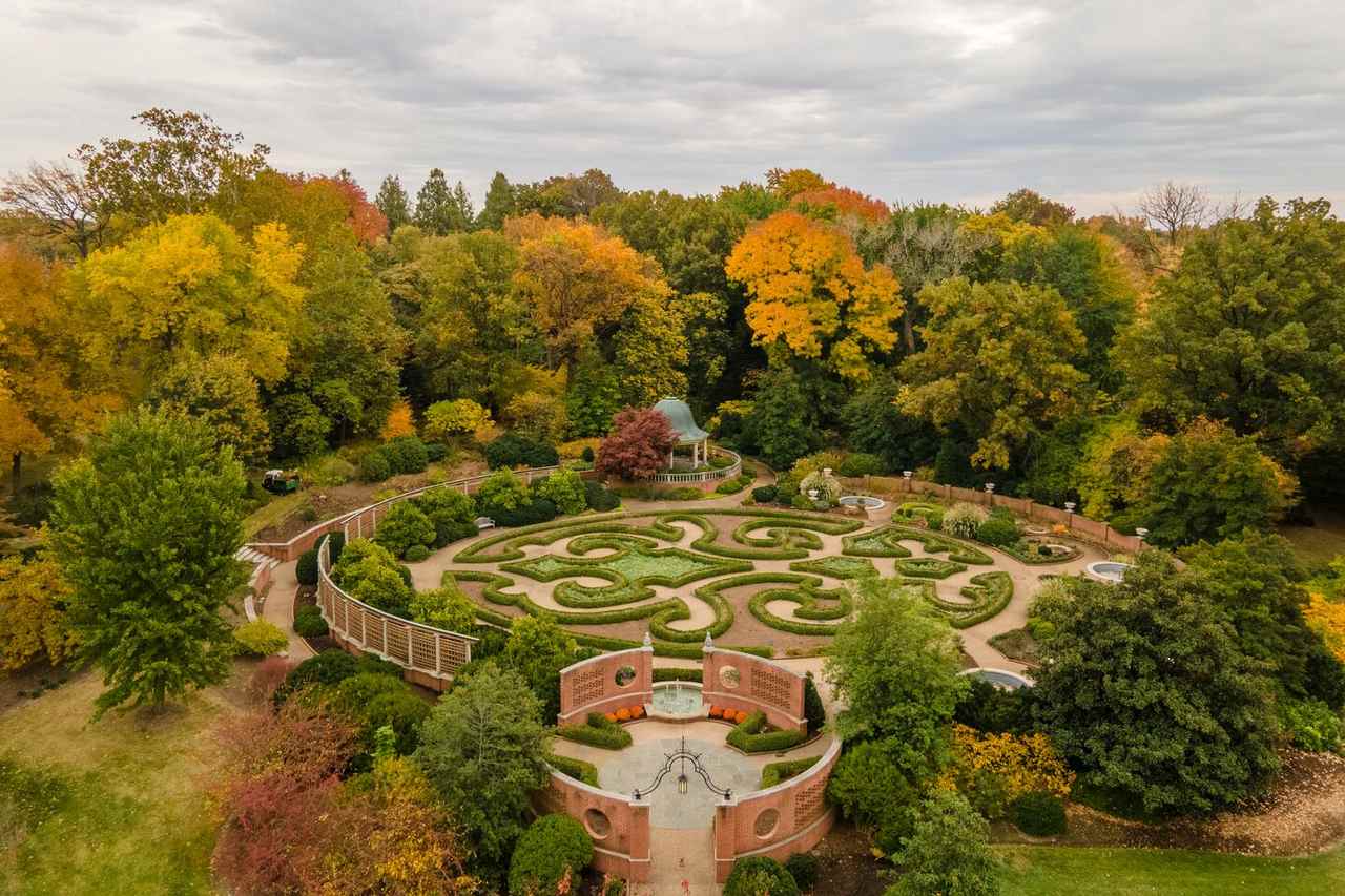 Missouri Botanical Gardens St Louis c. Cassidy Moody