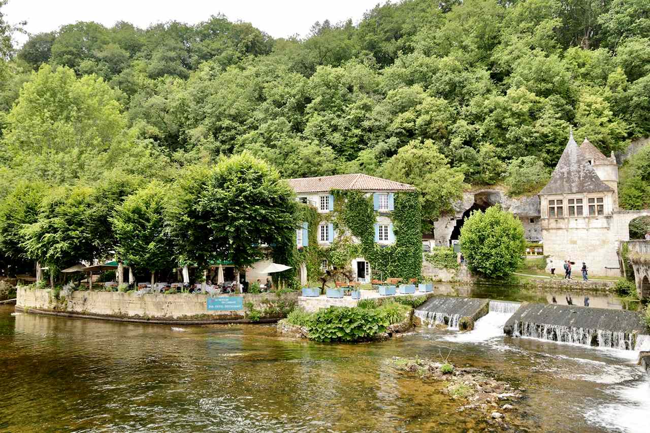 Moulin de l’Abbaye Hotel in Brantôme-en-Périgord, France: A Review