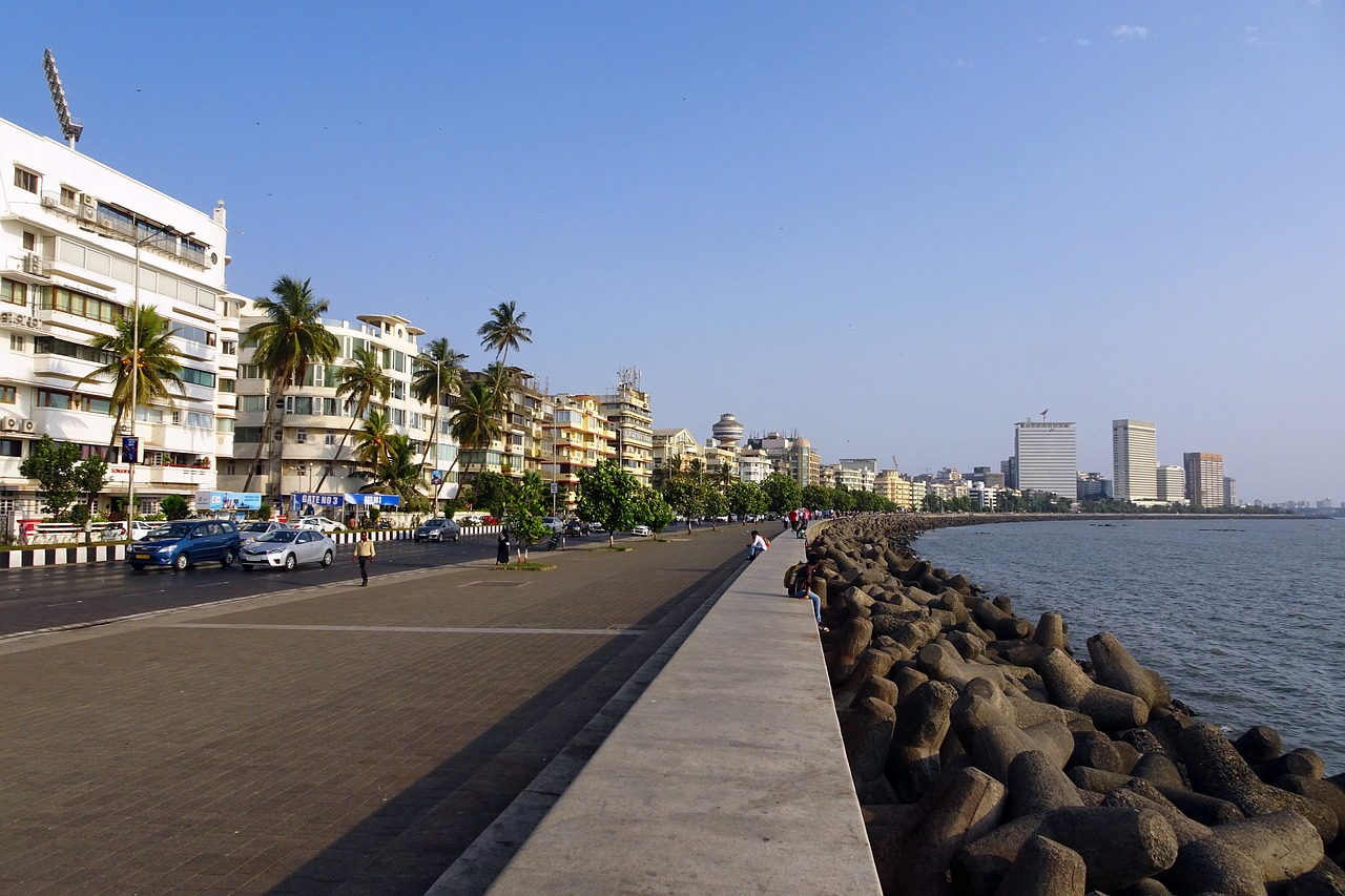 Marine Drive, Bombaj