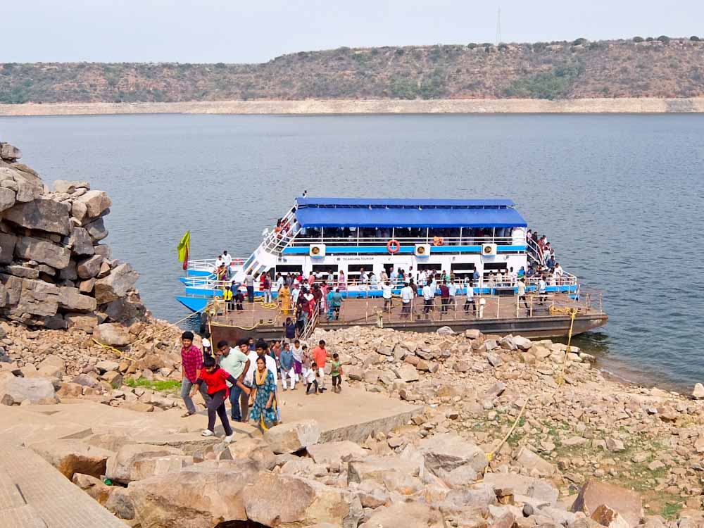 Nagarjunakonda Boat