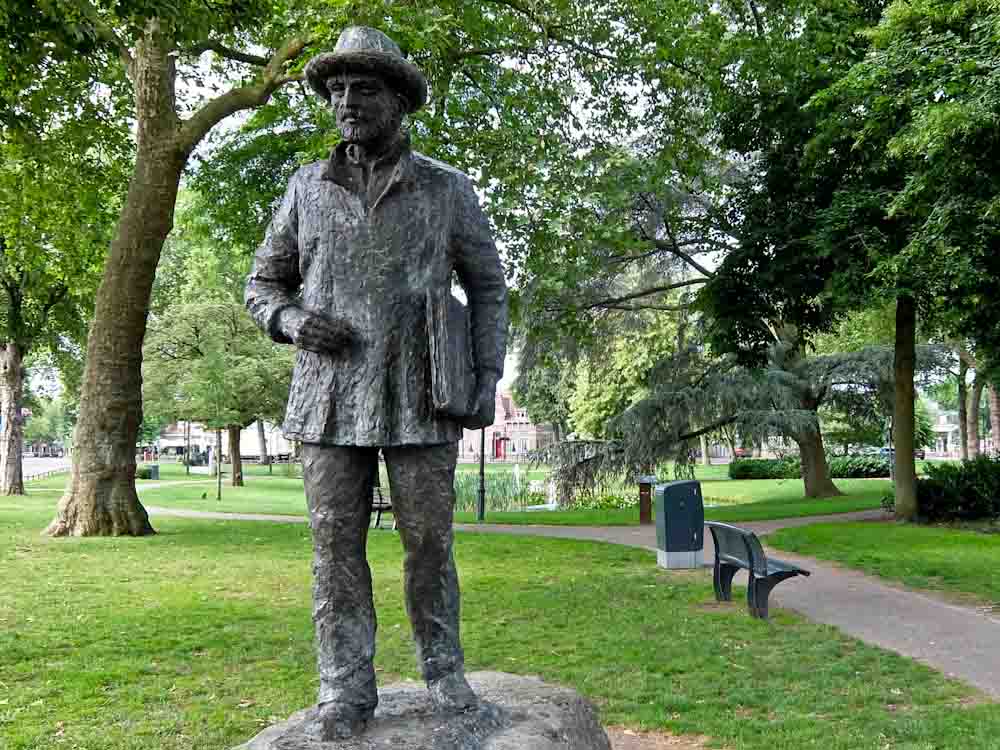 Nuenen Van Gogh Statue