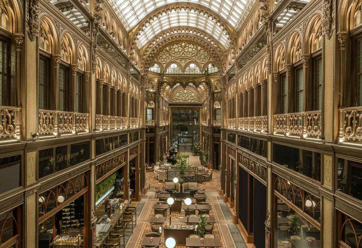 Párisi Udvar Hotel Budapest – Passage