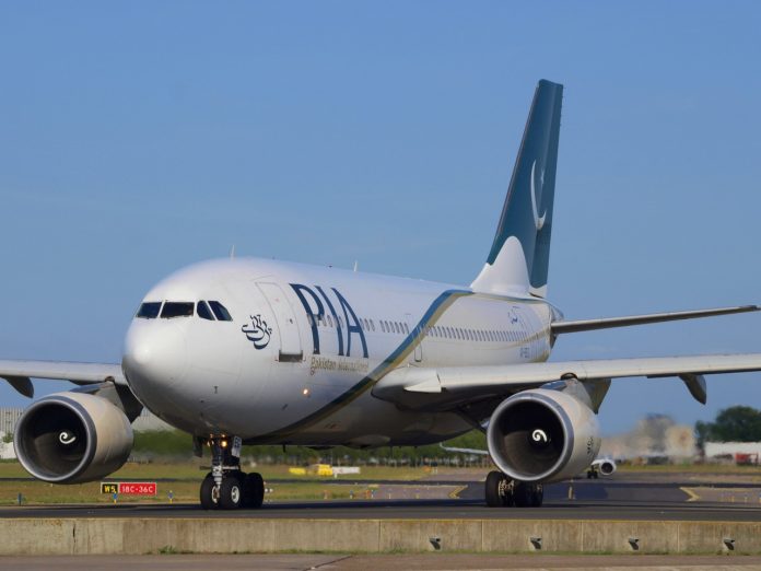 PIA Pakistan International Airlinesc.Alf van Beem [CC0]