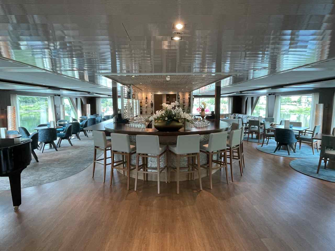 Panorama Bar and Lounge