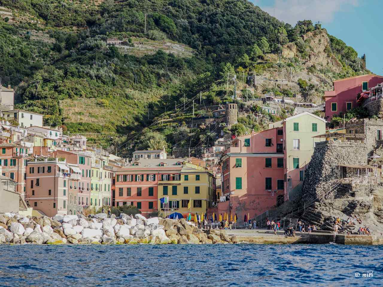 Vernazza c Cinque Terre Riviera