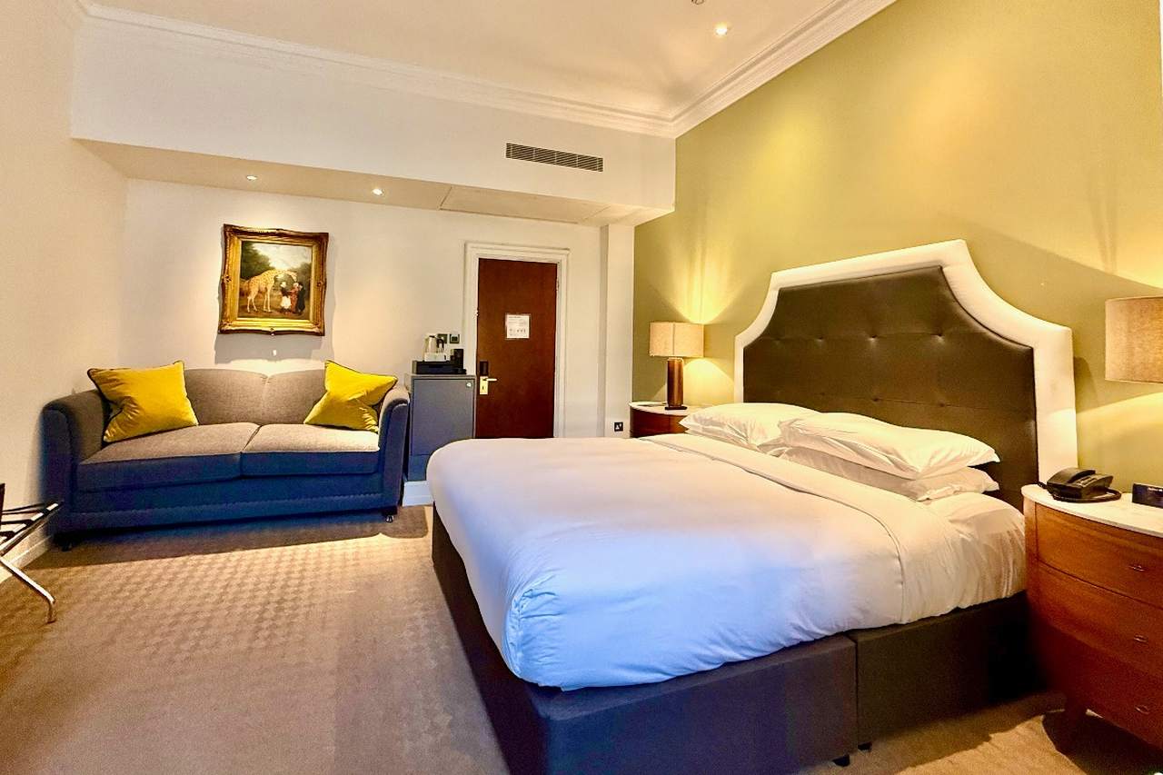 Premium Room at Radisson Blu South Kensington