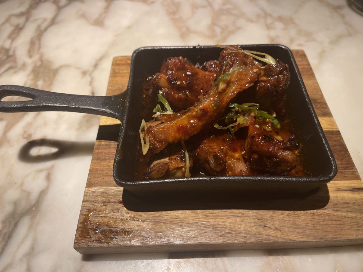 Kiềng bếp Monmouth
