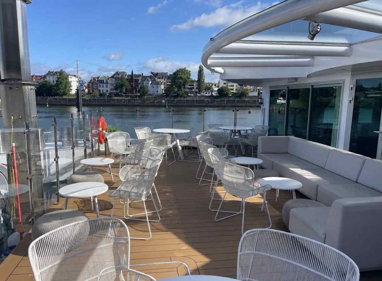 River Terrace