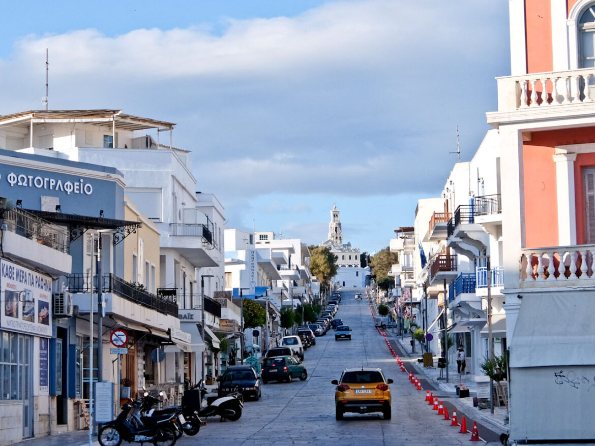 Road-to-Panagia-Evangelistria-Church